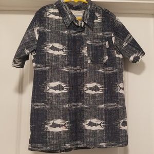 Columbia fishing shirt